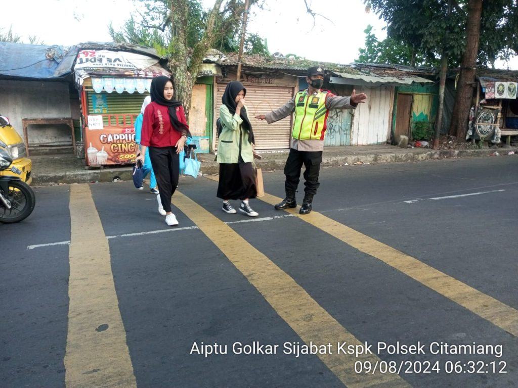 Gatur Pagi Hari, Polsek Citamiang Sebagai Bentuk Pelayanan Kepada Masyarakat