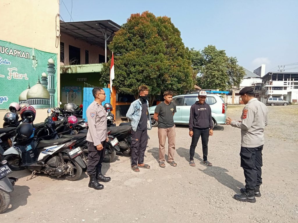 Patroli sambang dan dialogis juru parkir