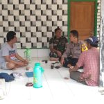 Bhabinkamtibmas Desa Selawangi Polsek Sukaraja Polres Sukabumi Kota, Aipda Yusup  dan Babinsa Selawangi Sertu Yudi, melaksanakan sambang silaturahmi Kamtibmas,  Rabu (14/08/2024).