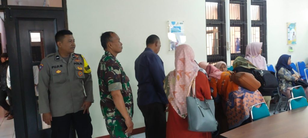 Sinergitas TNI – Polri Ciptakan Rasa Aman bersama mitra kamtibmas