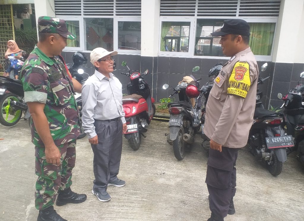 Sinergitas TNI-POLRI, Bhabinkamtibmas dan Bhabinsa Sambangi Warga Binaannya