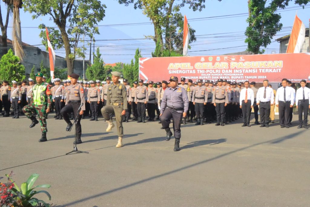 Polres Garut Laksanakan Gelar Pasukan Operasi Mantap Praja Lodaya 2024