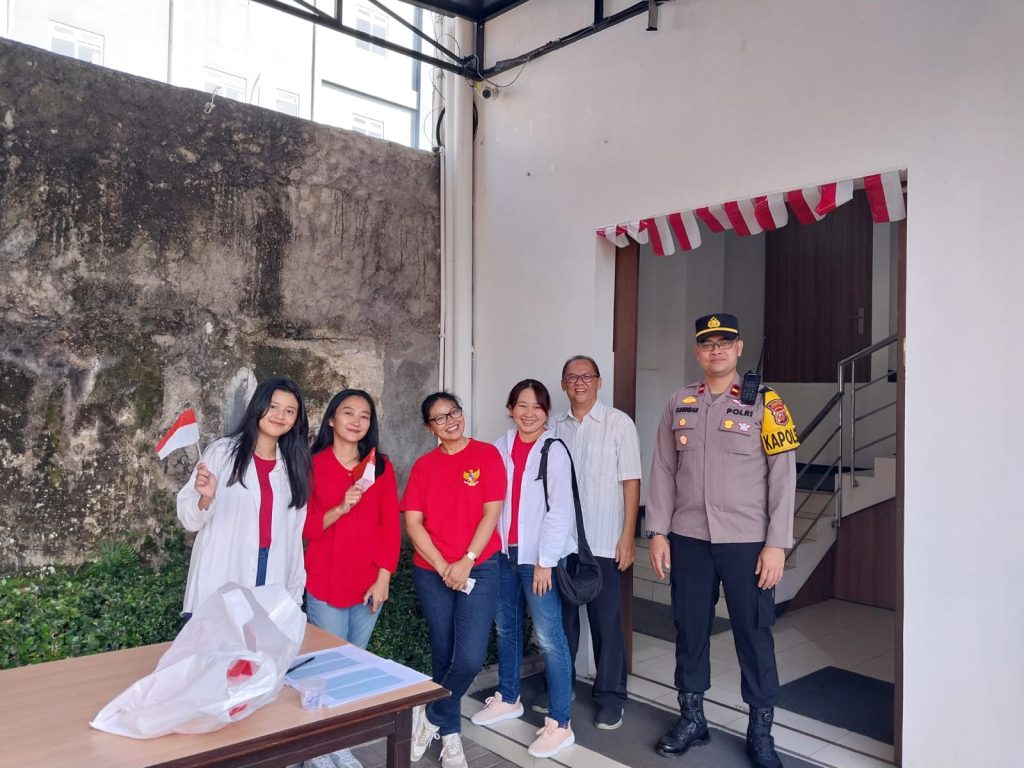 Polsek Kadudampit Laksanakan pengamanan gereja GBI indokuring kota sukabumi