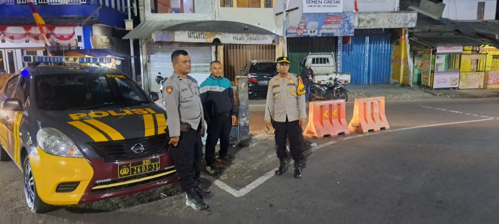 Polsek Sukaraja meningkatkan patroli malam