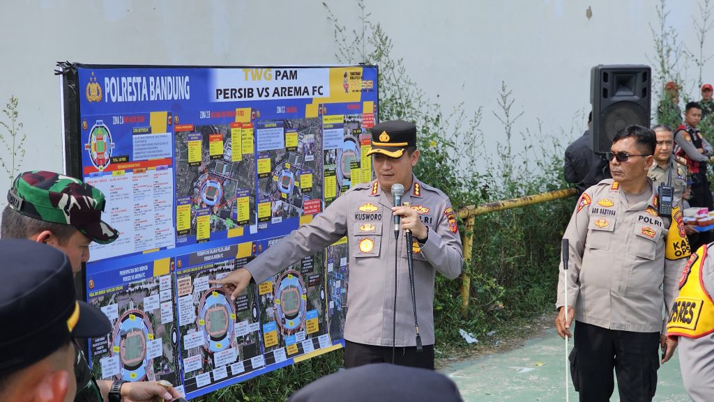 Ribuan Personil Gabungan Perketat Pengamanan Persib Bandung Vs Arema FC di Si Jalak Harupat