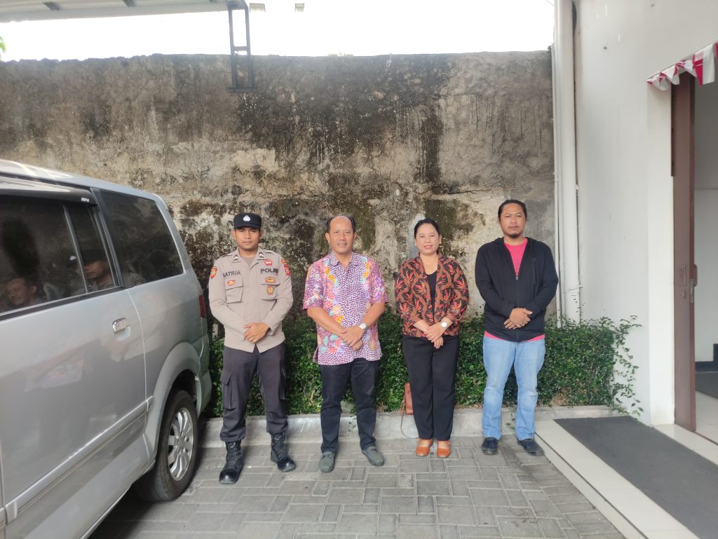 Polsek Kadudampit Laksanakan pengamanan gereja GBI indokuring kota sukabumi