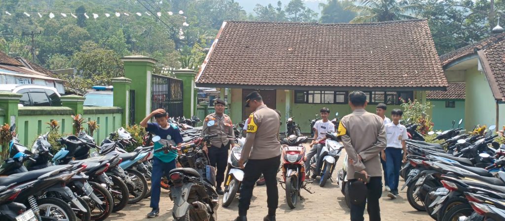 Polsek Pakenjeng Polres Garut Gelar Patroli KRYD