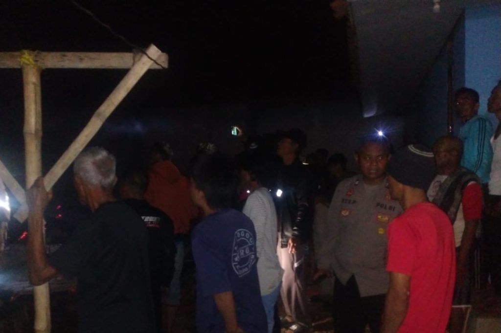 Polsek Banyursmi Cek TKP Kebakaran Rumah