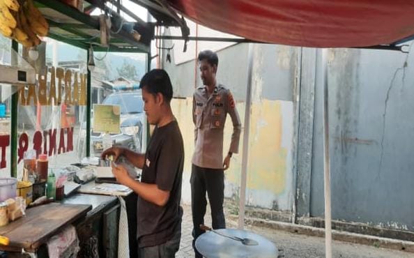 Unit Samapta Polsek Cireunghas Laksanakan Patroli Ke Pedagang