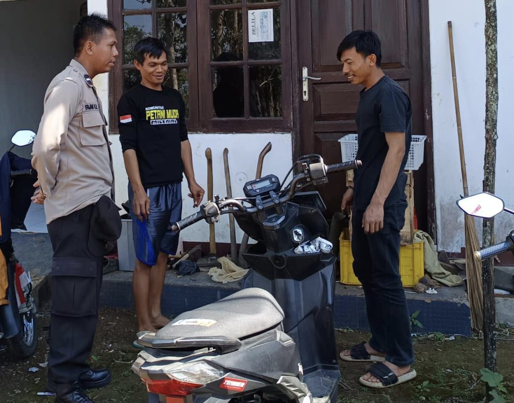 Bhabinkamtibmas Polsek Sukaraja Laksanakan Sambang Kepada Warga Binaannya