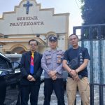 Berikan Rasa Aman, Polisi Lakukan Pengamanan Ibadah Rutin di Gereja  Pantekosta Sukabumi