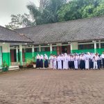 Polsek Banjarwangi Berikan Pembinaan Pada Upacara Hari Senin