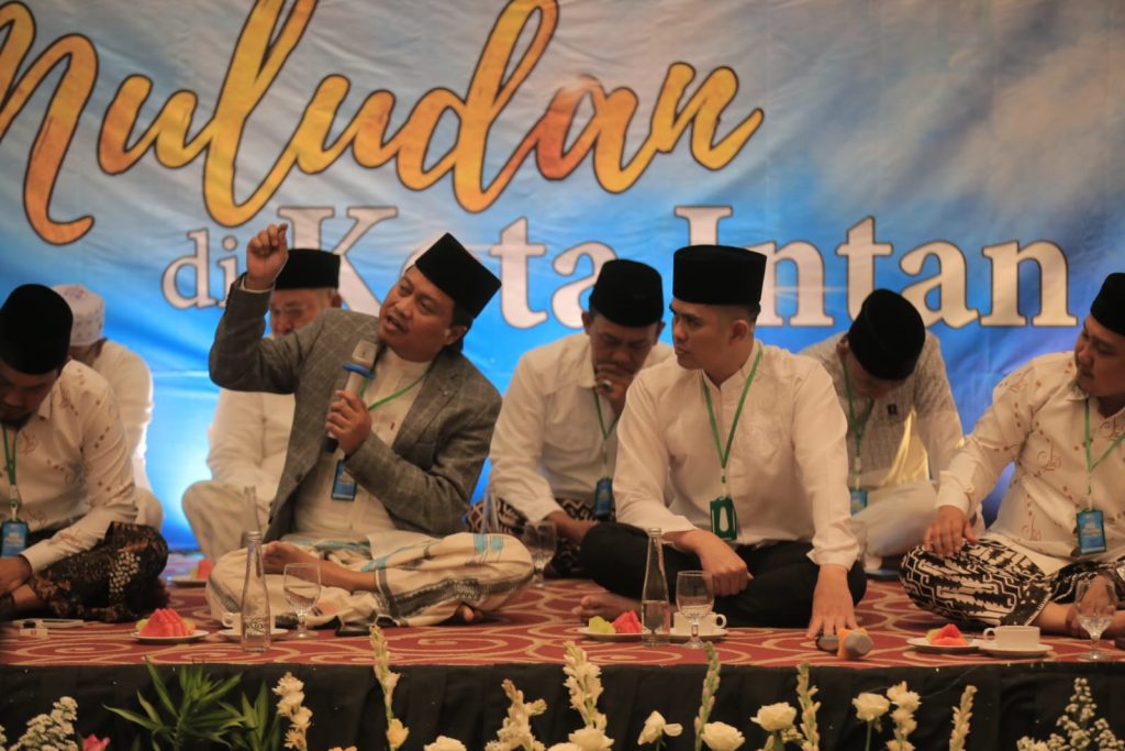 Kapolres Garut Ikuti Peringatan Muludan Di Kota Intan