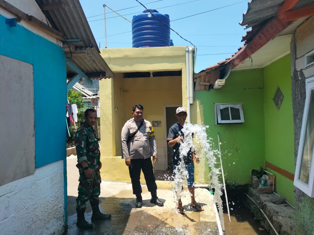 Sambangi Warga Polisi di Kota Sukabumi Sampaikan Imbauan Kamtibmas