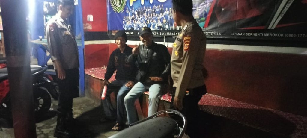 Patroli Strong Point Malam Hari Wujudkan Situasi Kamtibmas Yang Aman Dan Kondusif