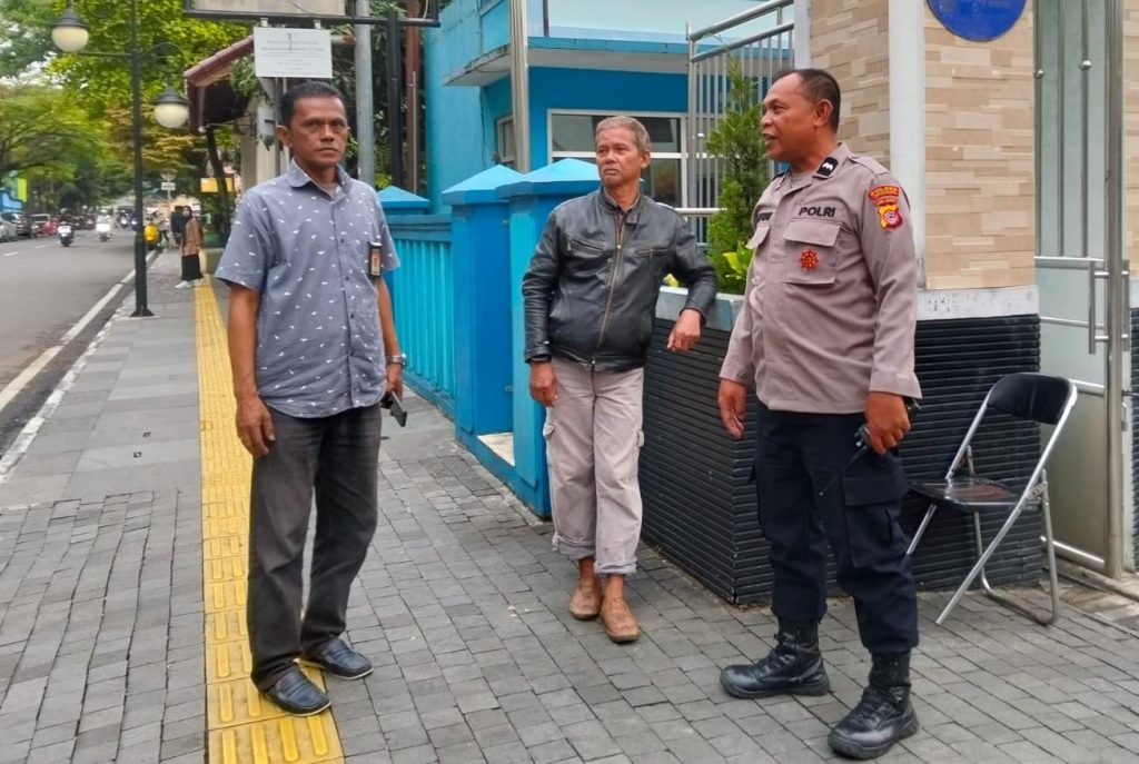 Polsek Cikole Laksanakan Giat Patroli Wilayah