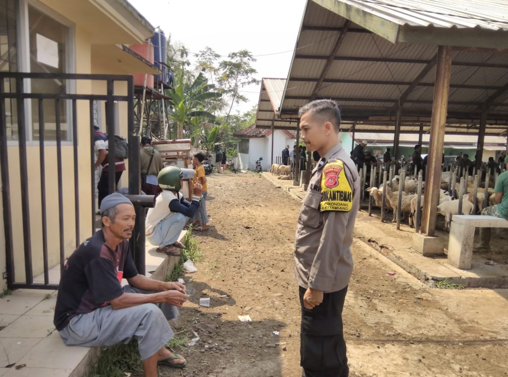 Guna menciptakan Keamanan dan Kondusif, Polsek Citamiang Patroli Dialogis