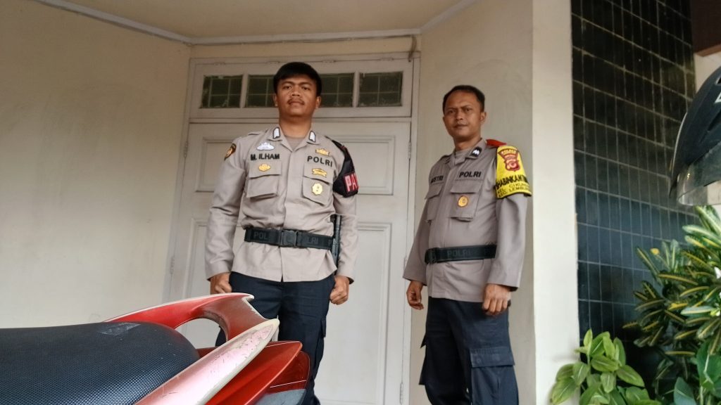 Polisi Rutin Ciptakan Keamanan,  Pam Gereja Setiap Hari Minggi