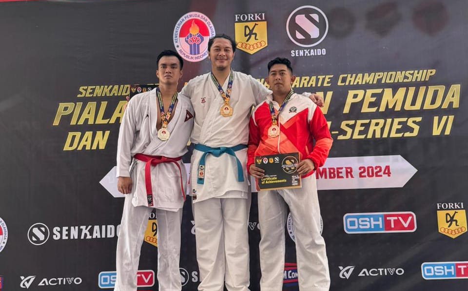 Raih Medali Emas di Kejuaraan Senkaido Open Karate Championship Series VI, Briptu Aditya Boyong Piala Kemenpora RI