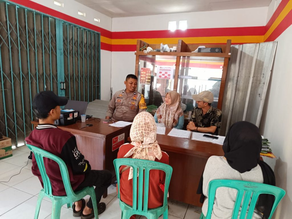 Giat Sambang, Polsek Sukaraja berikan Himbauan Kamtibmas dan Cooling System Jelang Pilkada 2024