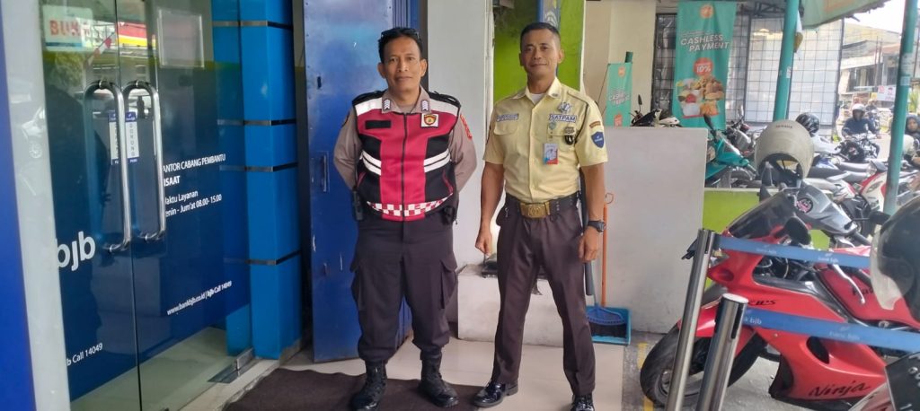 Patroli Dialogis Personel Unit  Samapta Polsek Cisaat Berikan Rasa Aman