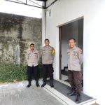 Polsek Kadudampit Laksanakan pengamanan gereja GBI indokuring kota sukabumi