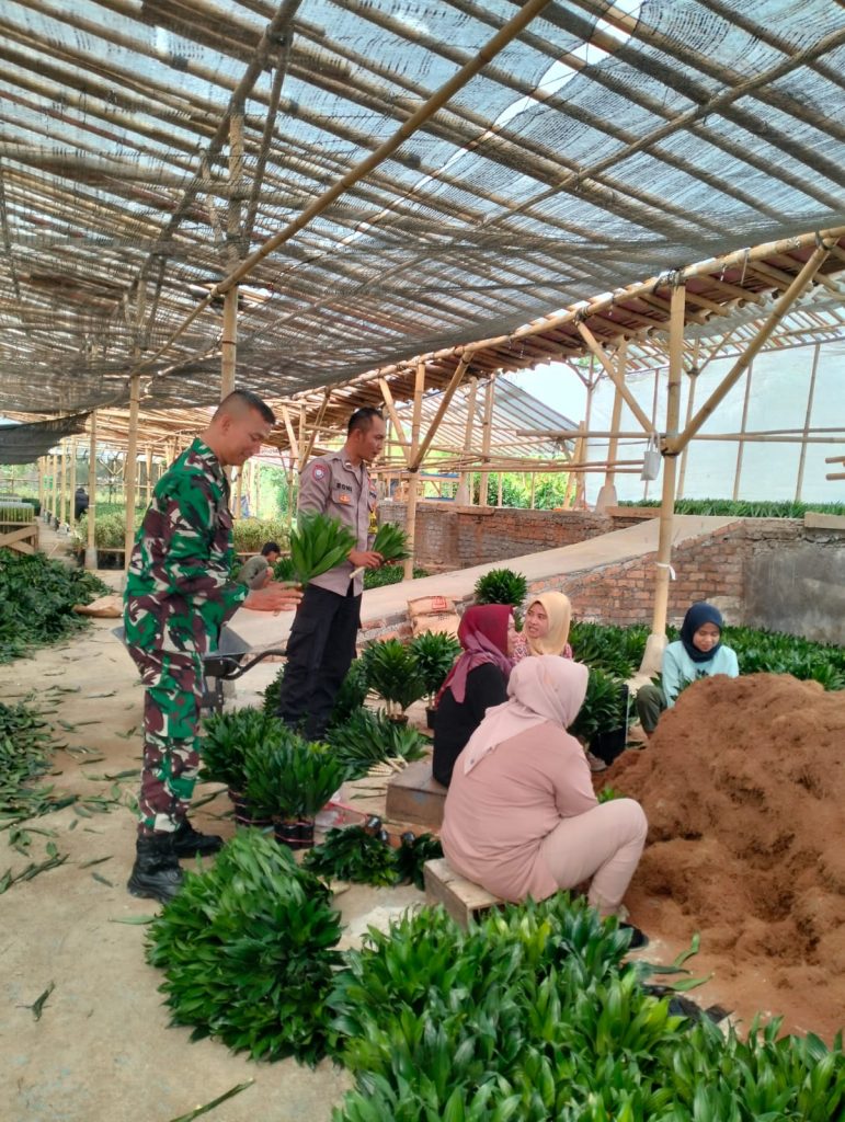 Laksanakan Sambang, Sinegritas TNI-Polri serukan warga aktif Wujudkan pemilu damai