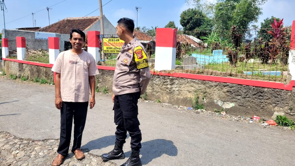 Bhabinkamtibmas Desa Prianganjaya Sampaikan Pesan Kamtibmas