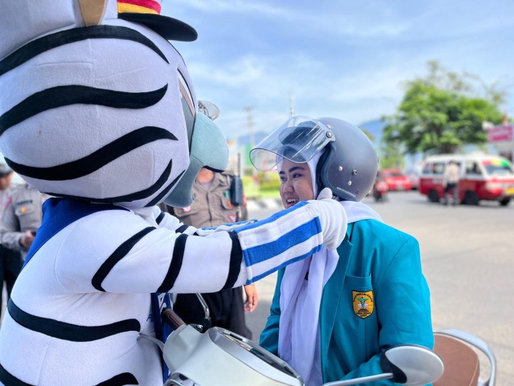 Sat Lantas Polres Garut Gelar Pengecekan Kesehatan Dan Pemberian Vitamin Dalam Ops Zebra Lodaya 2024