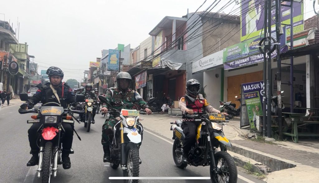 TNI Polri Dan Pemda Garut Gelar Patroli Skala Besar