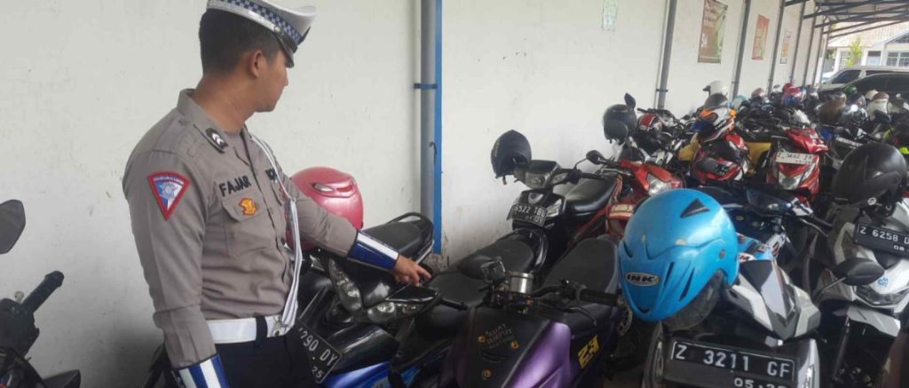 Ops Zebra, Polsek Banyuresmi Gencar Tertibkan Knalpot Tidak Sesuai Spesifikasi Teknis