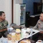 Kapolres Cirebon Kota Jalin Silaturahmi dengan Danyon Arhanud 14 PWY, Perkuat Sinergi TNI-Polri di Cirebon