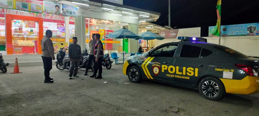 Ngobrol Bersama Masyarakat, Patroli KRYD  Malam Petugas Sampaikan Pesan Kamtibmas