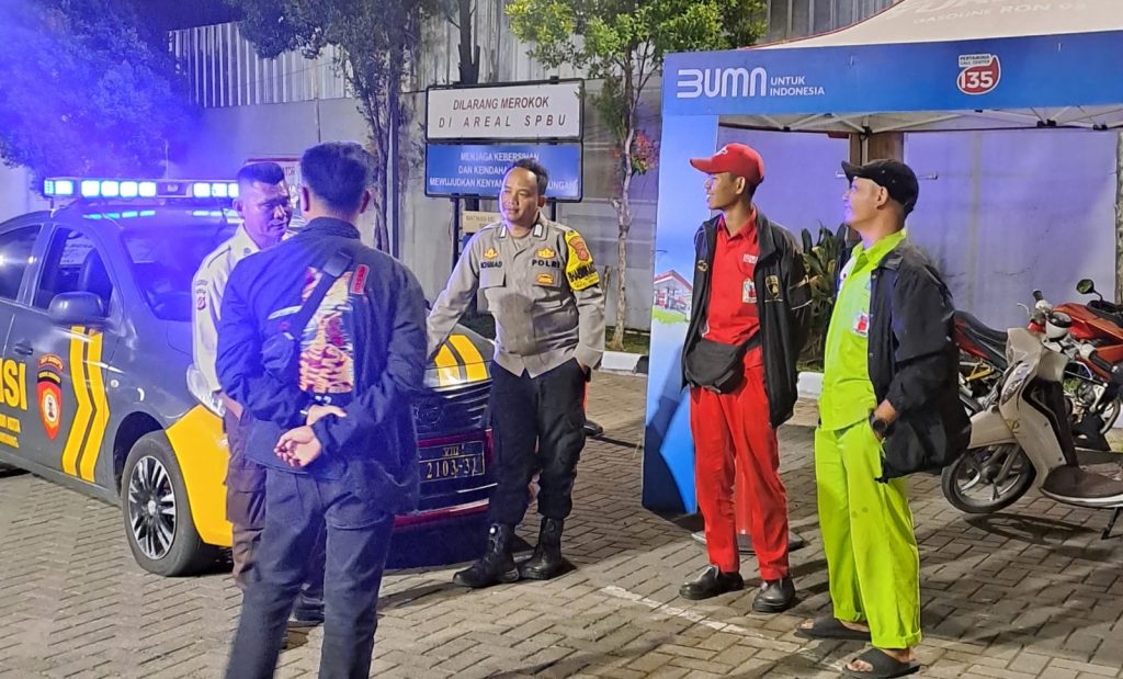 Jaga Kondusifitas Pilkada Serentak 2024, Polsek Citamiang Sukabumi Gencarkan Patroli