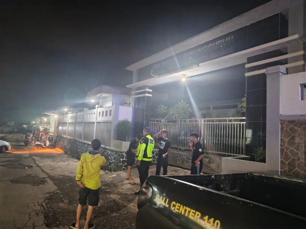 Antisipasi Gukamtibmas pilkada serentak pada malam hari, Polsek Gunungguruh tingkatkan Patroli dimalam hari