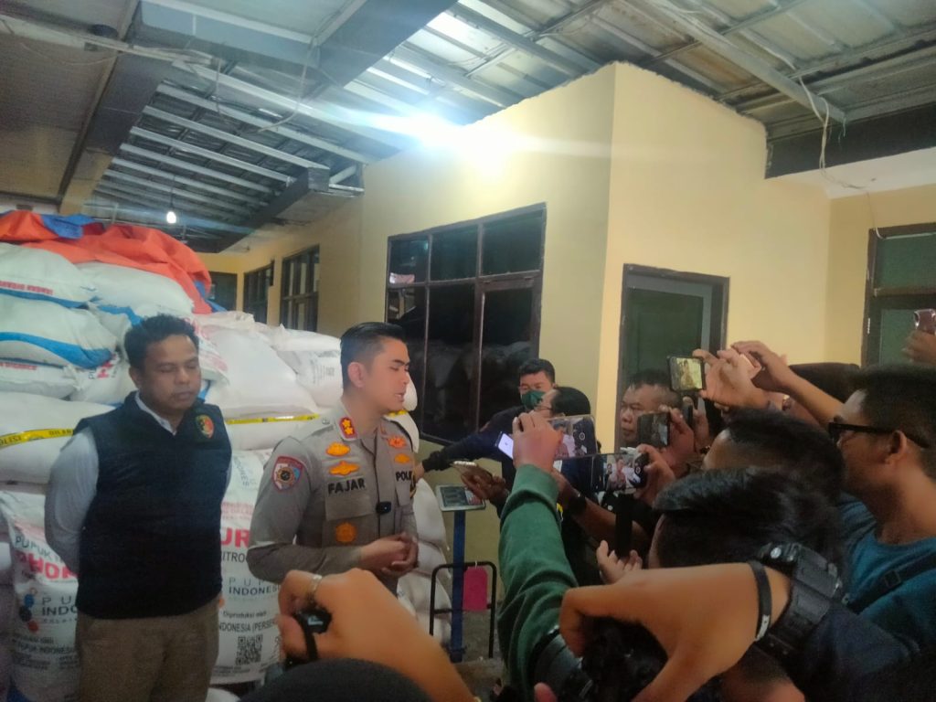 Polres Garut Amankan Pelaku Penjual Pupuk Bersubsidi Diatas HET