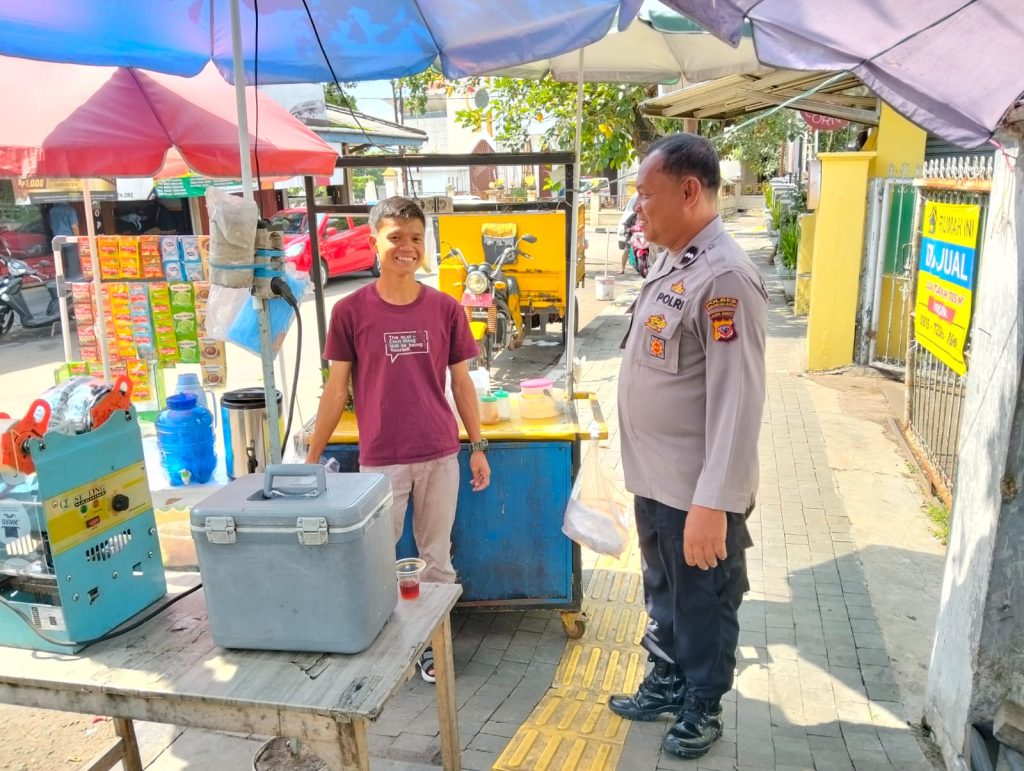 Jaga Situasi Kamtibmas, Polsek Cikole Laksanakan Giat Dialogis Menjelang Pilkada Serentak