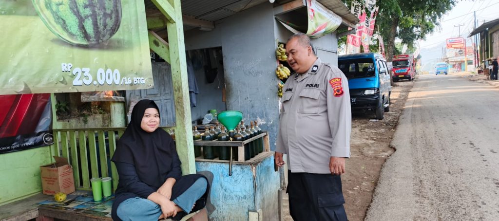 Antisipasi Gangguan Kamtibmas menjelang pilkada serentak Di wilayahnya, Polsek Gunungguruh Laksanakan patroli dialogis sambangi warga binaan