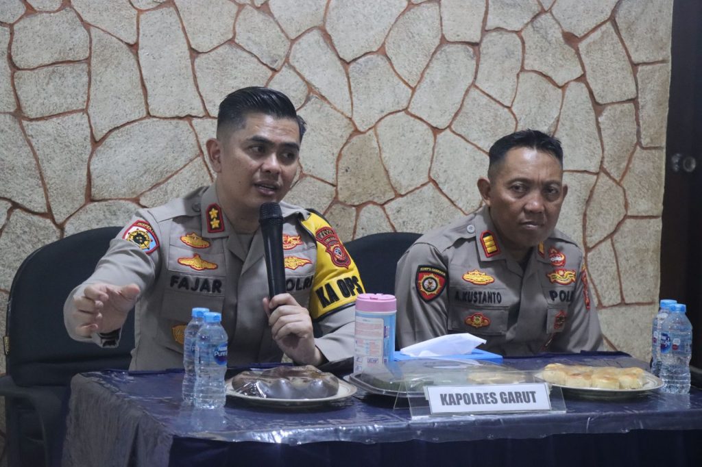 Kunjungan Kerja Kapolres Garut Ke Polsek Jajaran, Kembali Tekankan Netralitas Polri