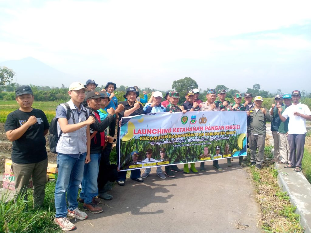 Dukung Program Ketahanan Pangan, Polsek Karangpawitan Manfaatkan Lahan Kosong