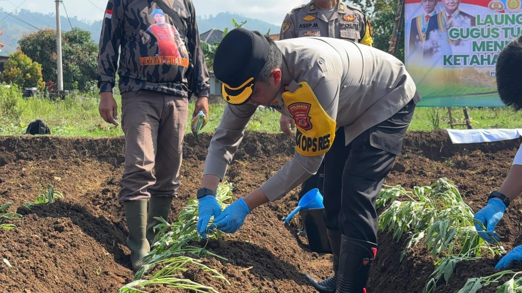 Polresta Bandung Luncurkan Gugus Tugas Ketahanan Pangan untuk Optimalisasi Lahan Tidur