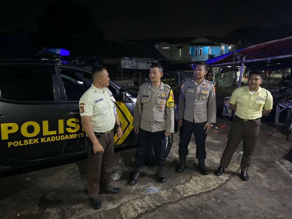 Polsek kadudampit laksanakan giat Patroli tempat wisata situgunung.