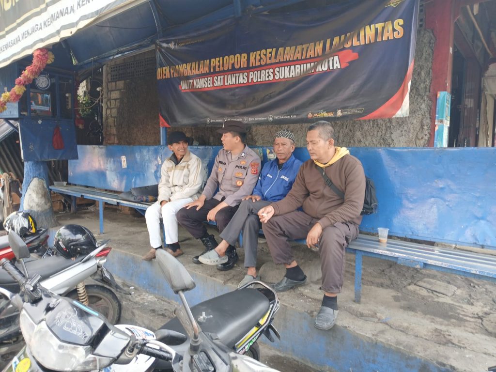 Polsek Gunungpuyuh Polres Sukabumi Kota Melakukan Patroli Dialogis