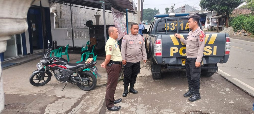 Polsek Sukalarang Laksanakan Patroli Siang Hari