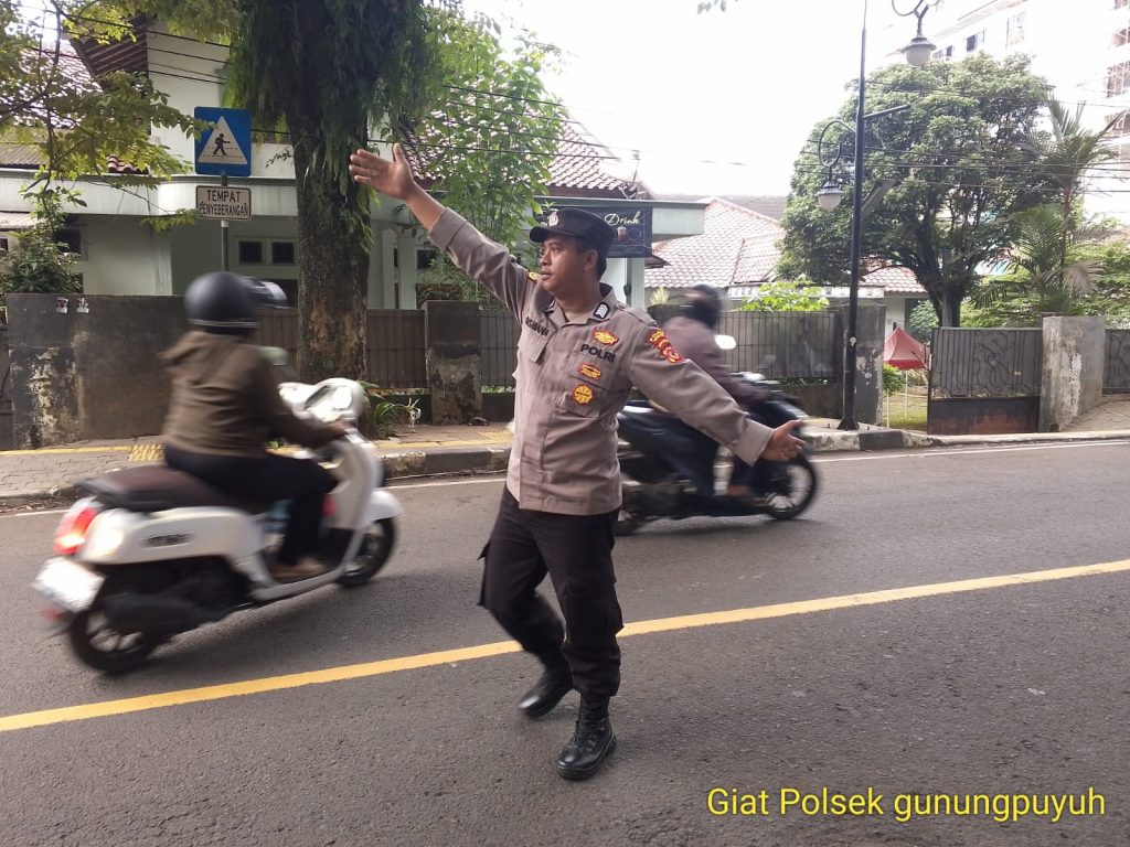 Polsek Gunungpuyuh Rutin Laksanakan Gatur Pagi