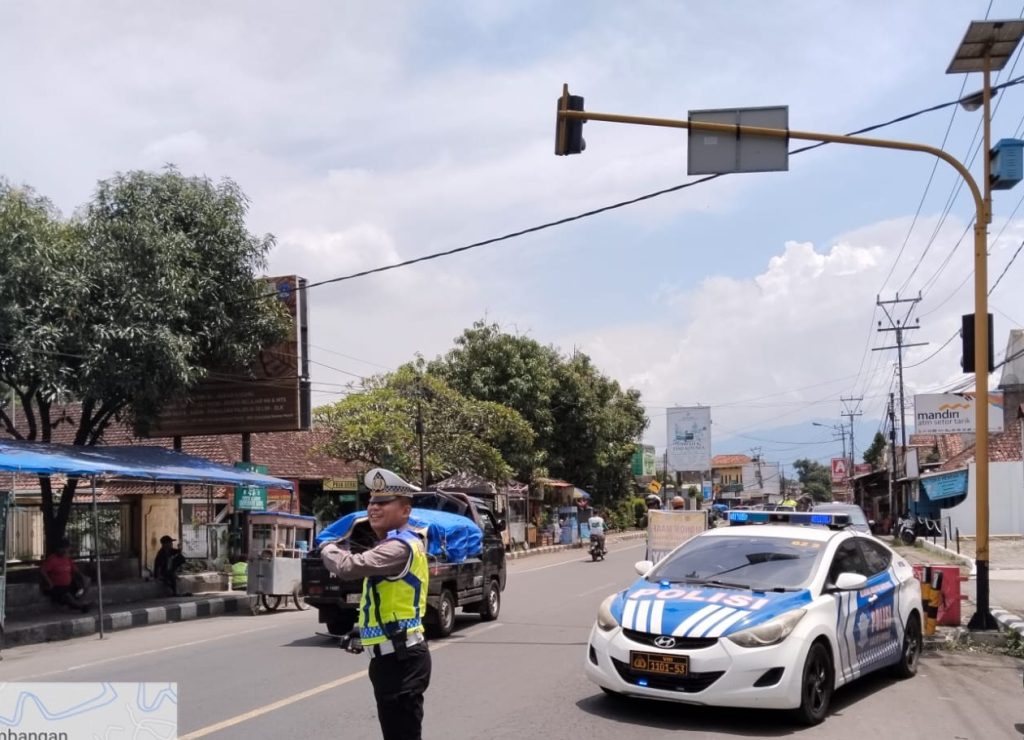 Libur Panjang Hari Ke 2 Polres Garut Terapkan Sistem One Way 7 Kali