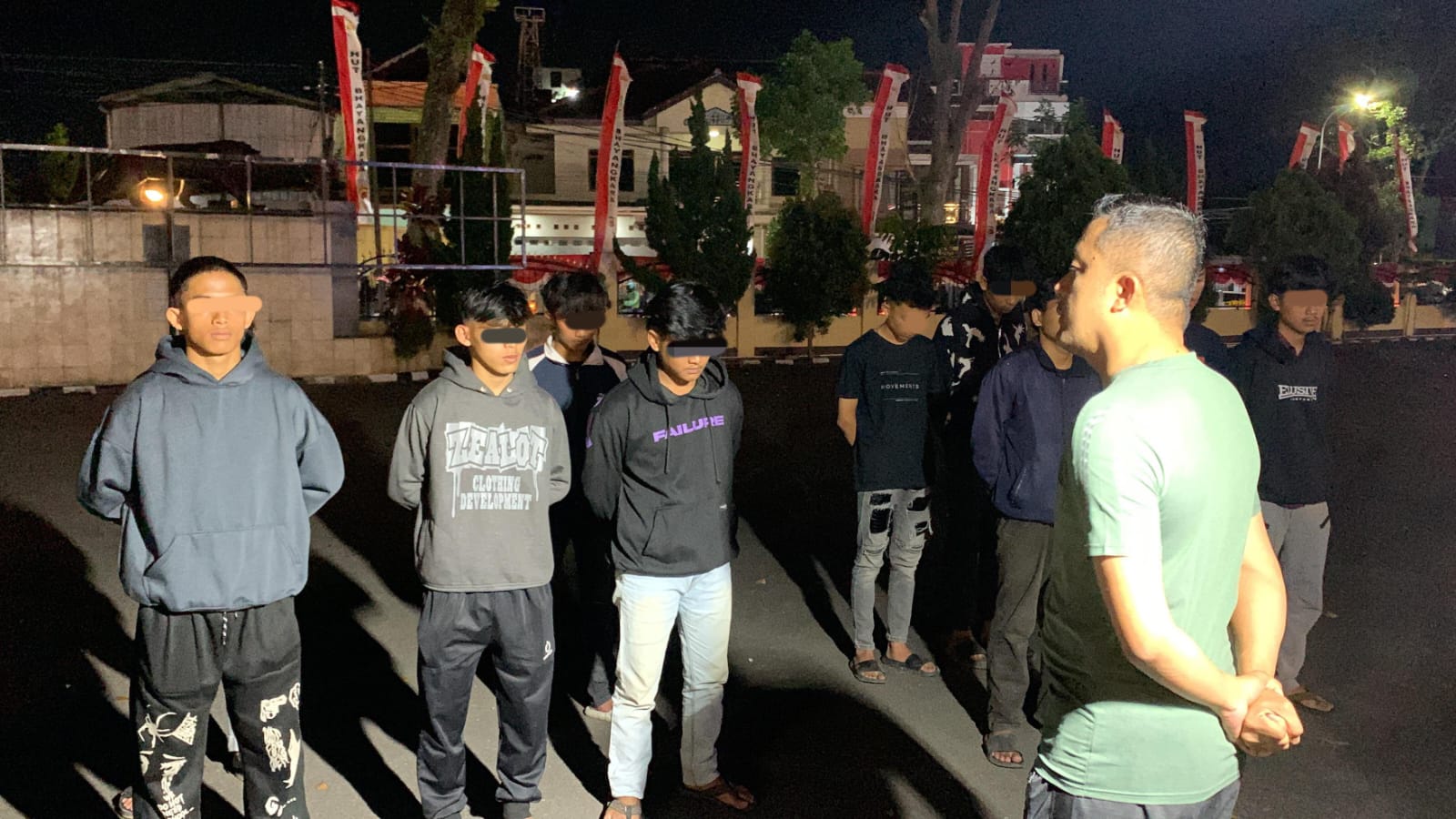 Belasan Anggota Geng Motor Ditangkap, 1 Pelaku Penganiayaan Di Tahan, 2 DPO