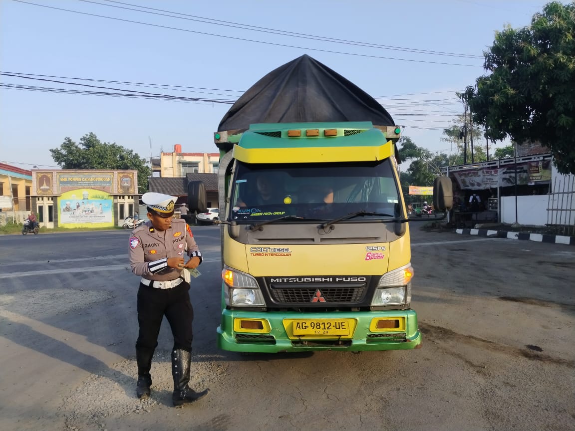Kolaborasi Patroli Polisi dan Petani Kopi Berhasil Amankan Pelaku Pencurian di Kebun Kopi.