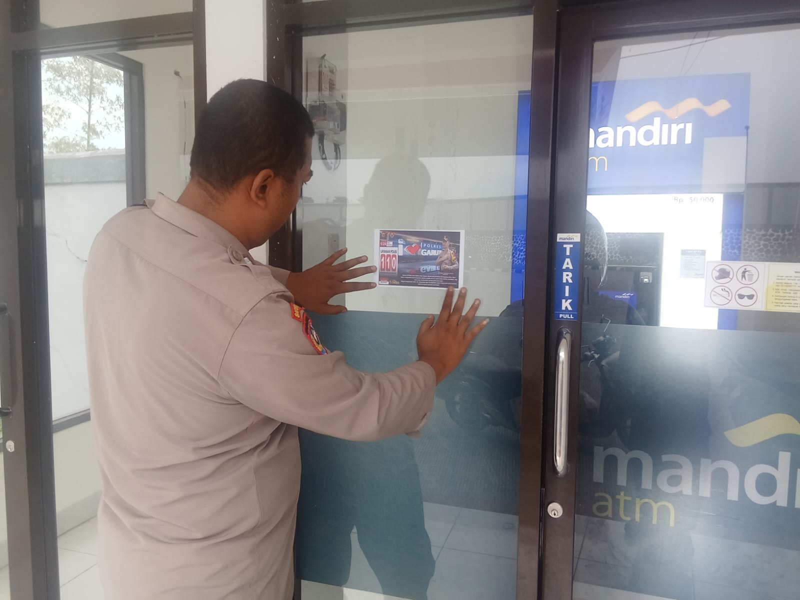 Polres Garut Sosialisasikan Layanan Call Center 110 ke Masyarakat