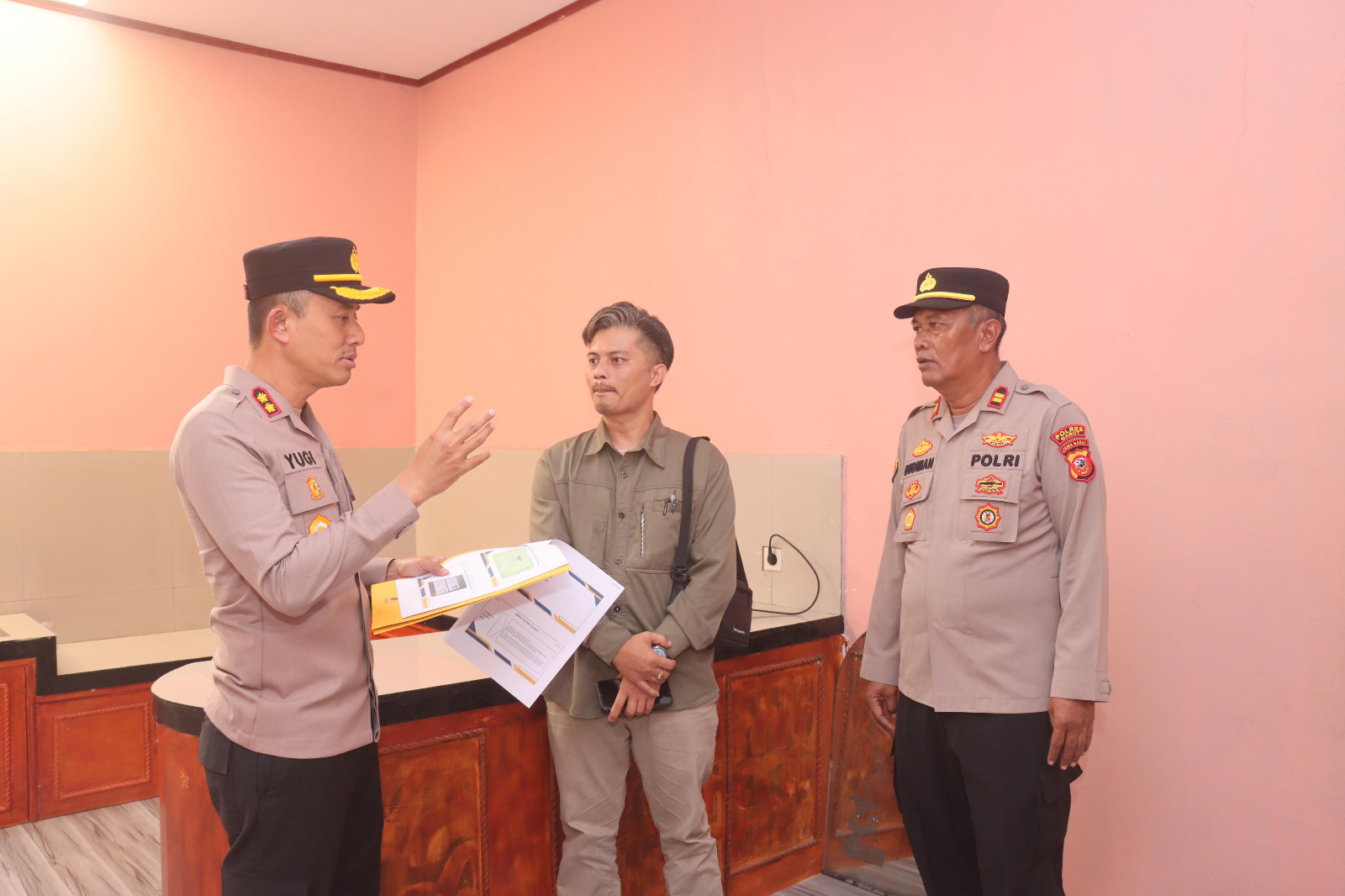 Kapolres Garut Tinjau Dapur SPPG, 3.500 Porsi Makanan Siap Didistribusikan ke 51 Sekolah